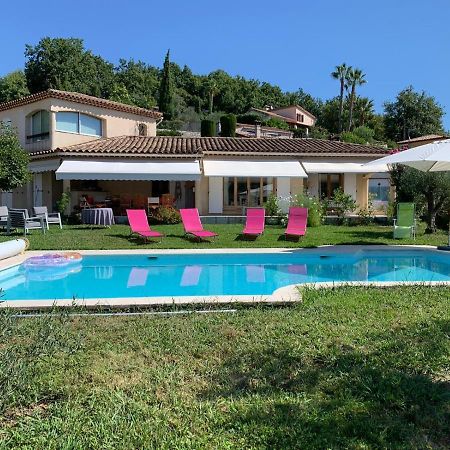 Bed & Breakfast Les Lillas Saint-Jeannet  Екстер'єр фото