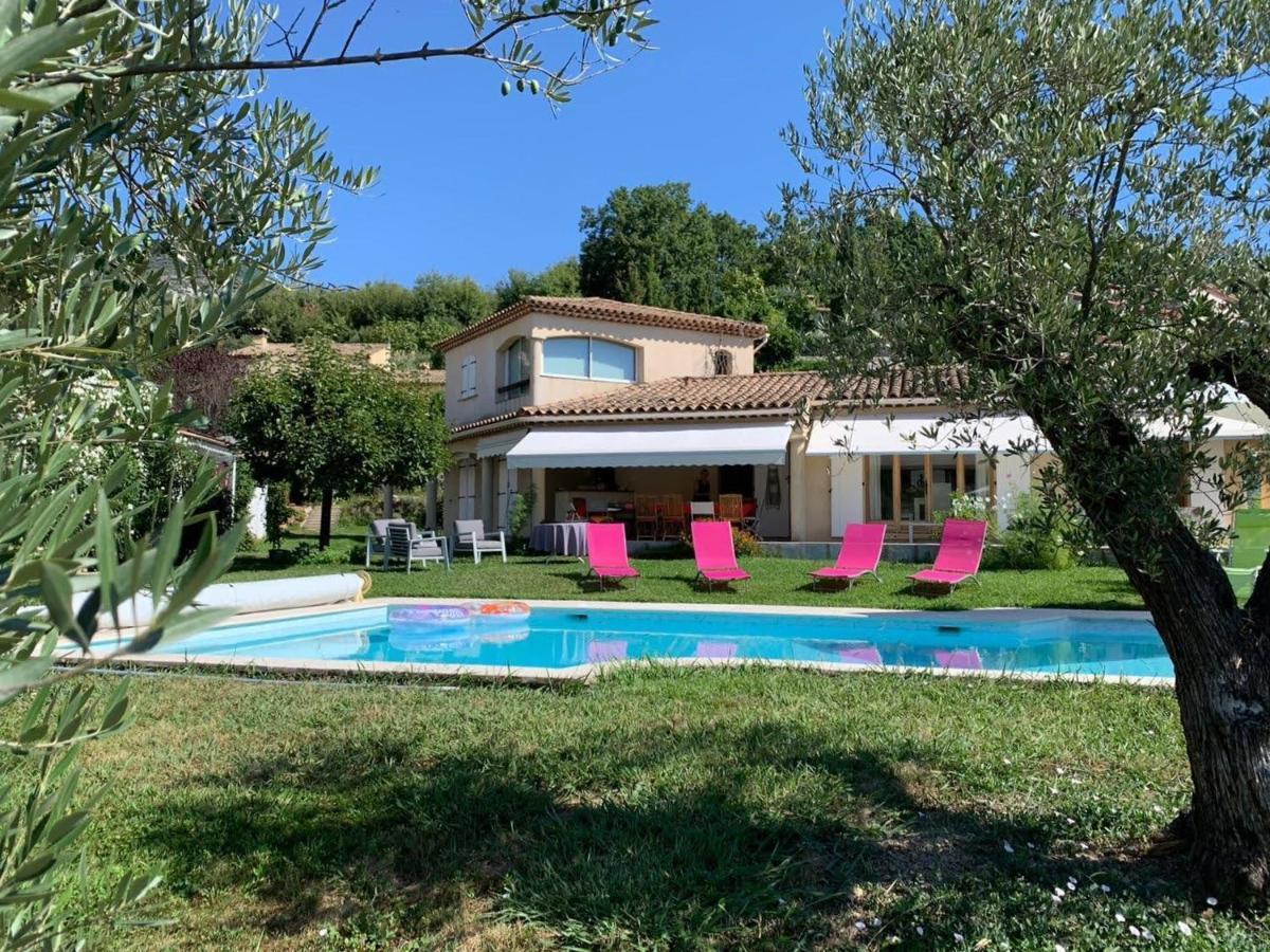 Bed & Breakfast Les Lillas Saint-Jeannet  Екстер'єр фото