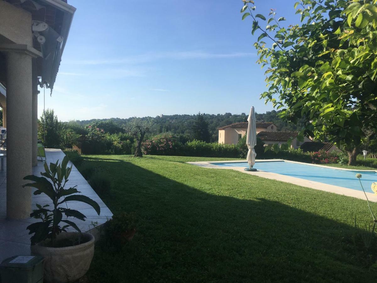 Bed & Breakfast Les Lillas Saint-Jeannet  Екстер'єр фото