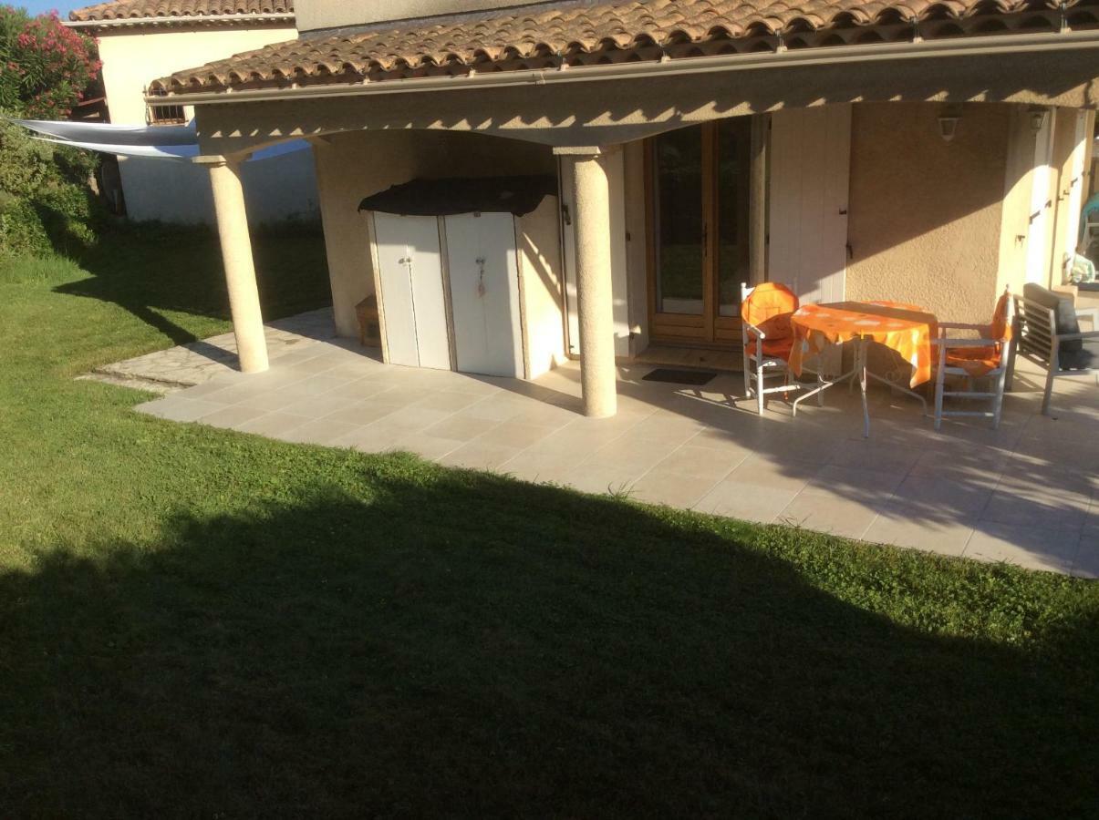Bed & Breakfast Les Lillas Saint-Jeannet  Екстер'єр фото